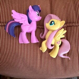 My Little Pony Pink and Yellow Winged Toy Duo